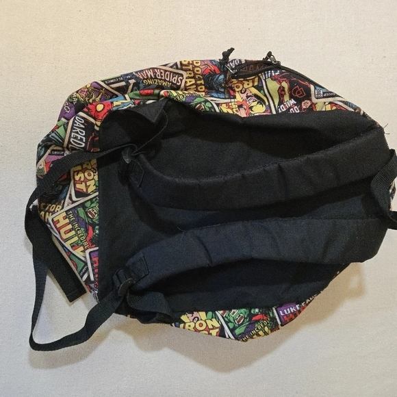 Marvel Comic Print Backpack - Picture 4 of 4